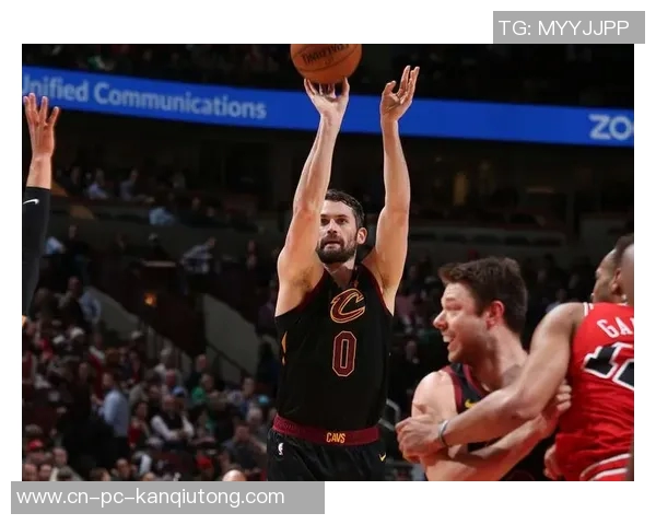 76人对决太阳NBA季后赛激战正酣球迷期待精彩表现与逆转奇迹